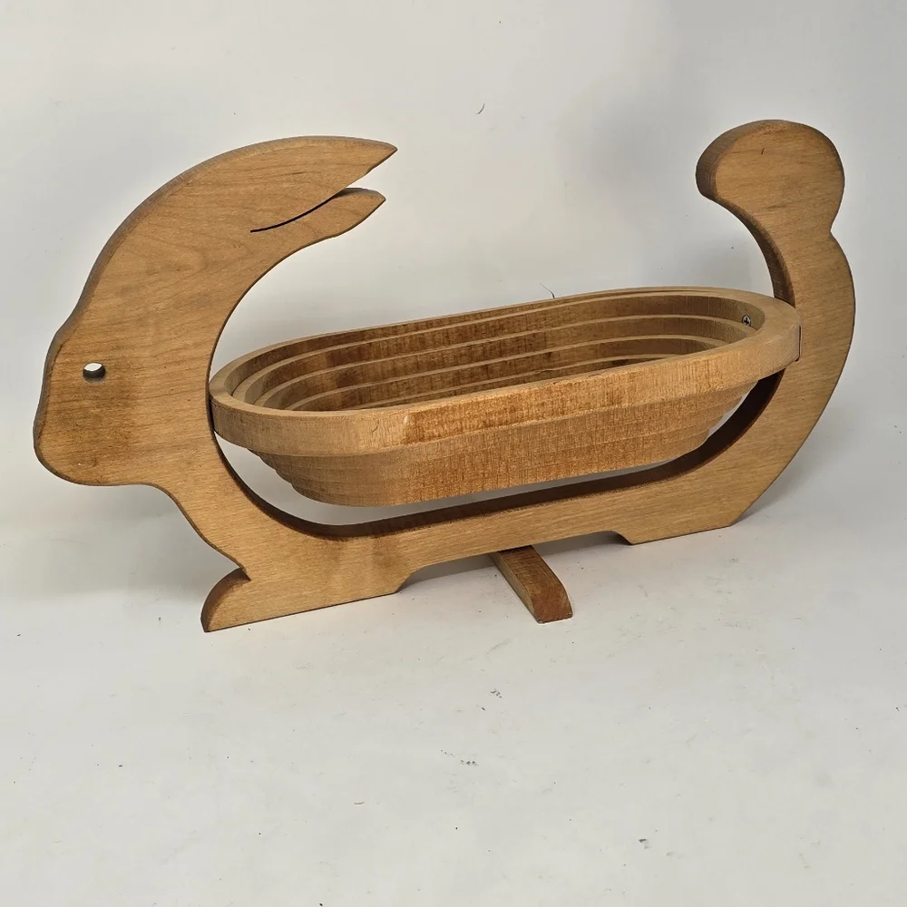 Vtg collapsible wooden rabbit, bunny, bowl basket fruit bowl‎ cottagecore Easter